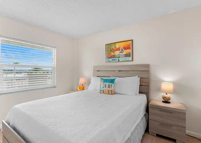 Spacious Beachfront With Stunning Gulf Views Apartment Clearwater Beach