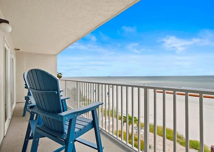 Spacious Beachfront With Stunning Gulf Views *
