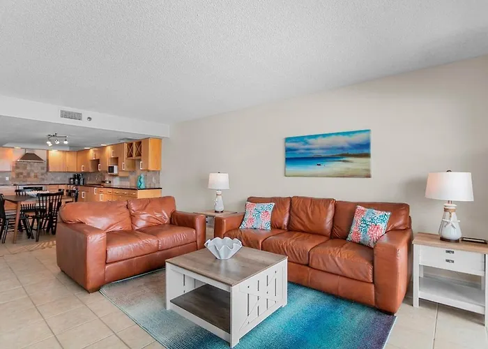 Apartment Spacious Beachfront With Stunning Gulf Views