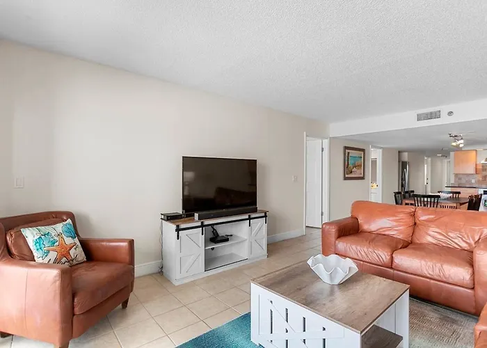 Spacious Beachfront With Stunning Gulf Views *