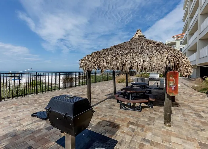 Apartment Spacious Beachfront With Stunning Gulf Views *