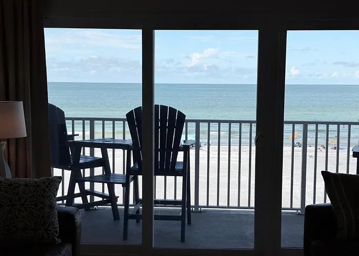 Gulf-front 3br With Huge Balcony, Pool And Private Garage * Clearwater Beach